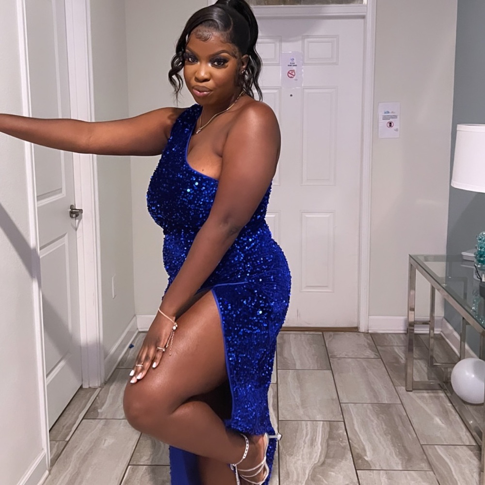 Selling this Sparkling Blue Formal Dress ✨💙